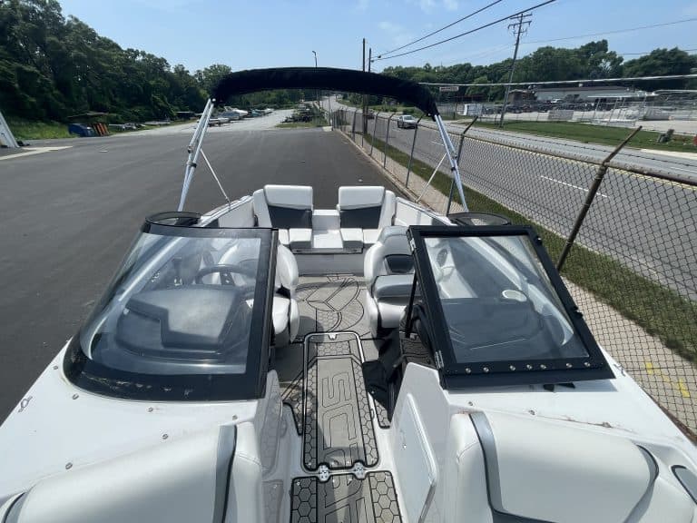 2018 Scarab 195 G speedboat at Hall's Sport Center.
