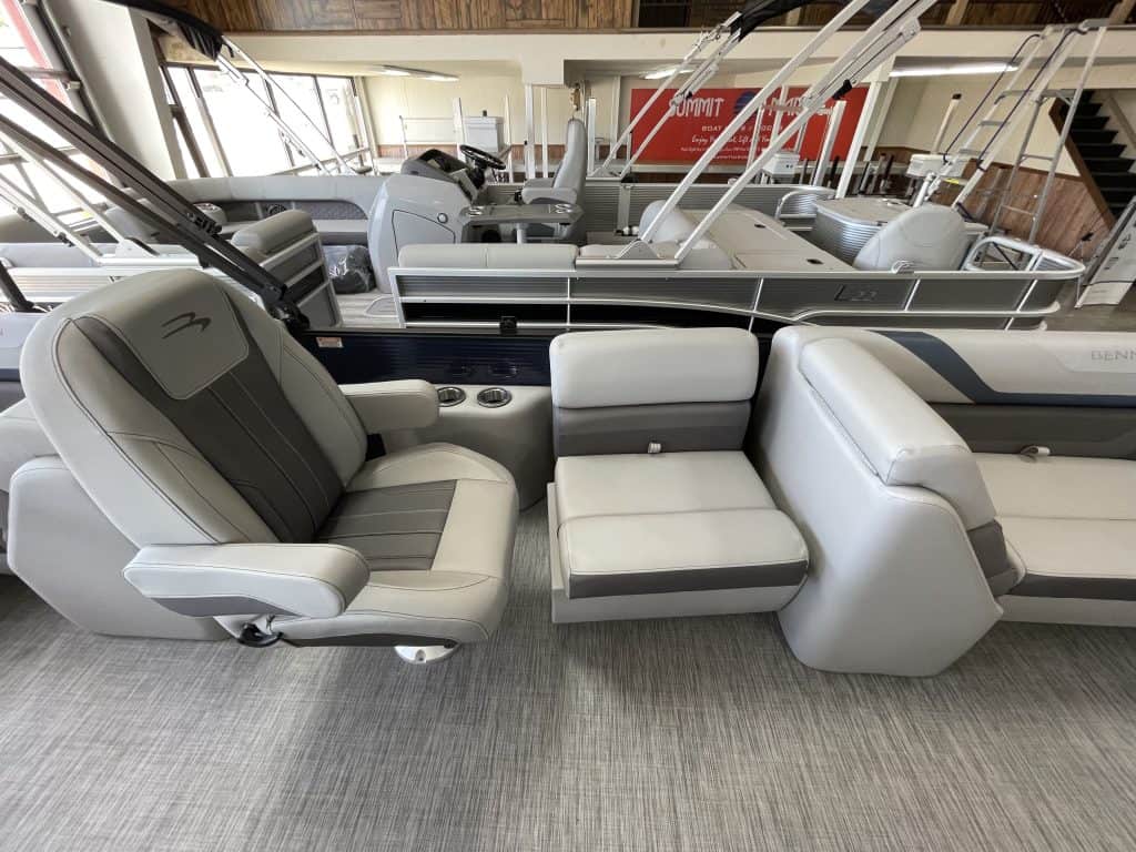 High-quality fitness machines and lounge chairs at Hall's Sport Center for a comprehensive workout e.