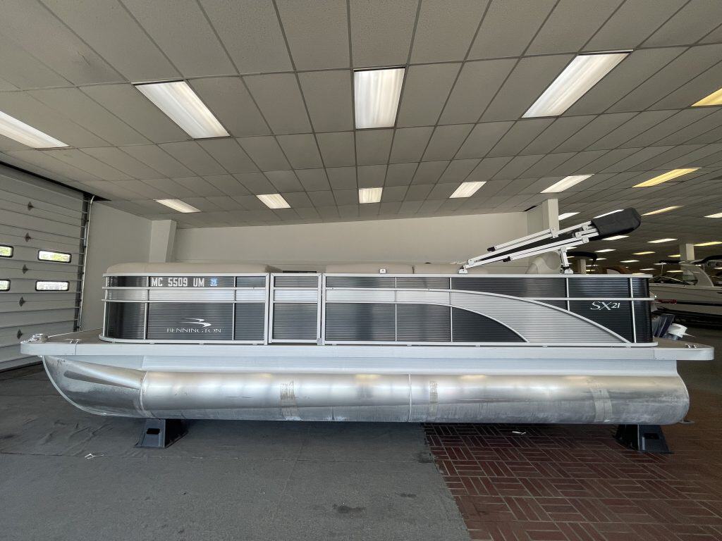 Bennington 21 SS pontoon boat displayed at Hall's Sport Center.