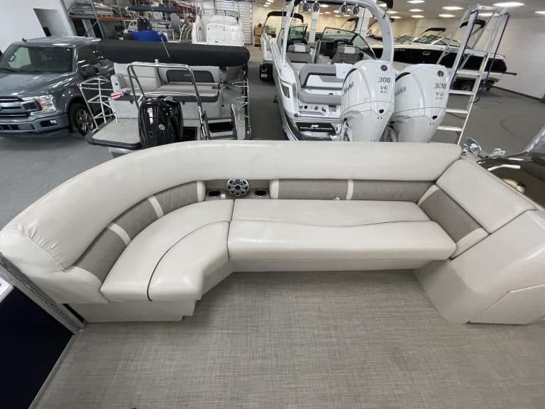 Luxury Bennington 21 SLX pontoon boat with spacious seating.