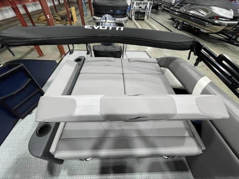 EVOTTI 521CS pontoon boat with seating at Hall's Sport Center.