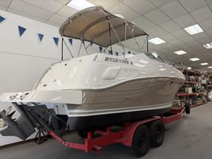 2004 Four Winns 268 VISTA boat on display at Hall's Sport Center.