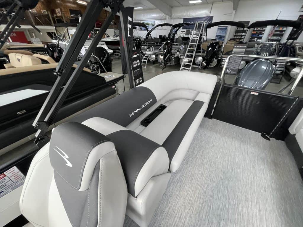 Bennington 22 S1SR pontoon boat at Hall's Sport Center.