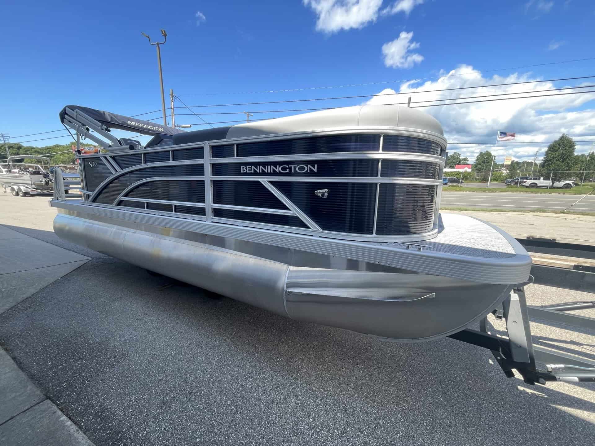 Bennington 20S1 SL pontoon boat on display at Hall's Sport Center.