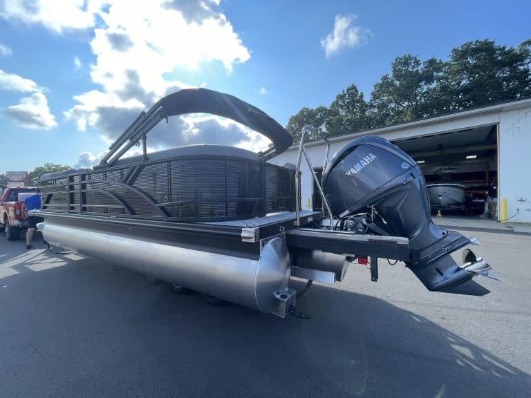 Bennington 22S1 SSR pontoon boat with Yamaha engine at Hall's Sport Center.