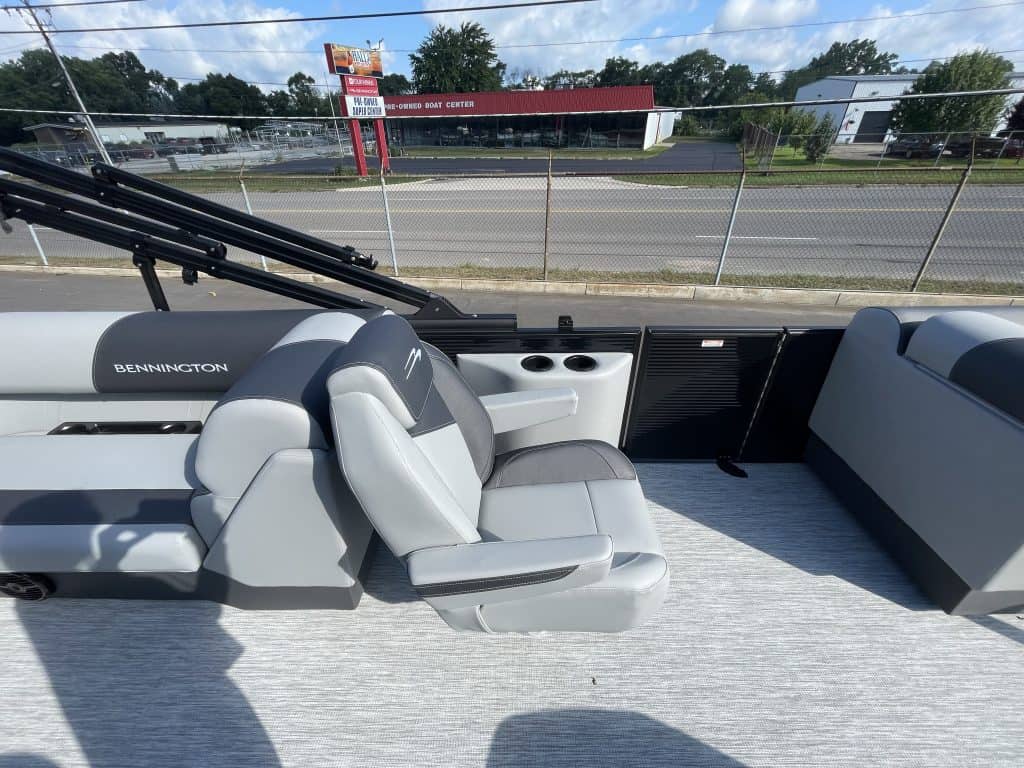 Close-up of Bennington 22S1 SSR boat seating and controls.