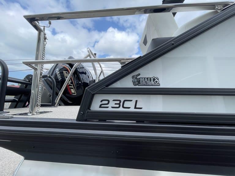 Close-up of EVOTTI 523CL boat with Hall's Sport Center logo.