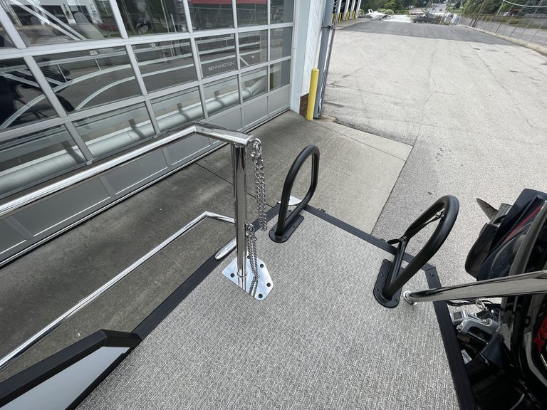 EVOTTI 523CL golf cart lift at Hall's Sport Center parking lot.