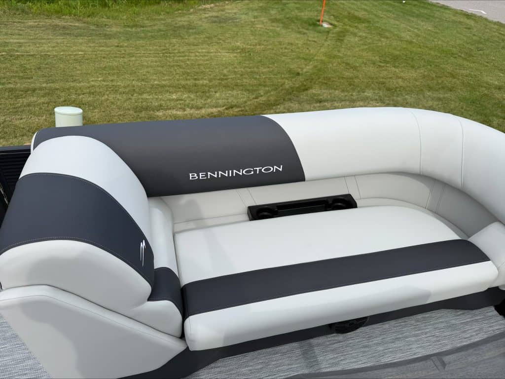Bennington 22 S1SB pontoon boat displayed outdoors at Hall's Sport Center.