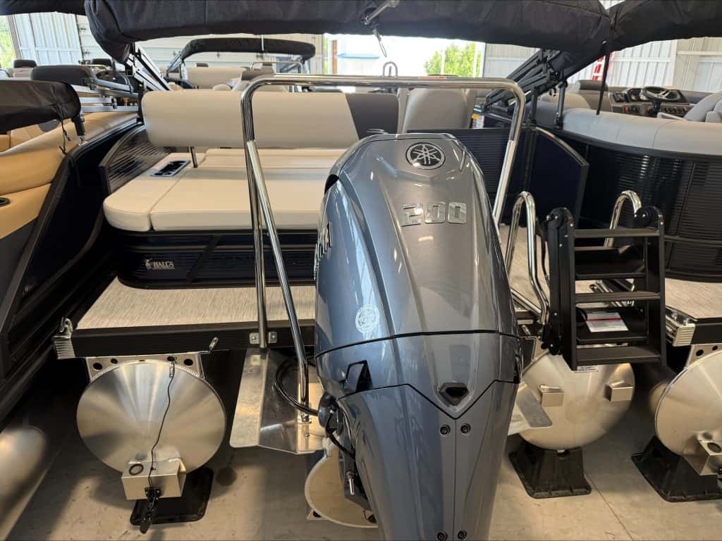 Bennington 22 S1SB pontoon boat displayed at Hall's Sport Center.