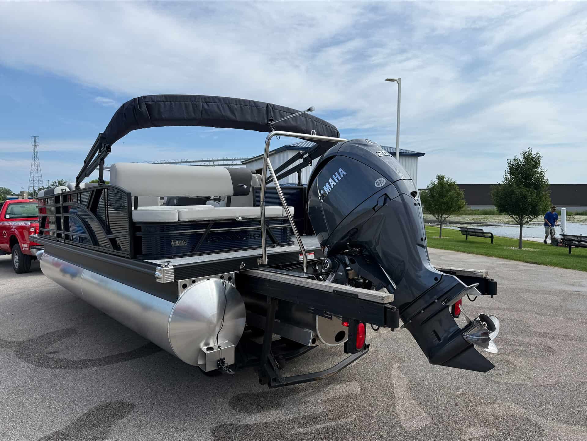 Bennington 22 S1SB pontoon boat with Yamaha engine at Hall's Sport Center.