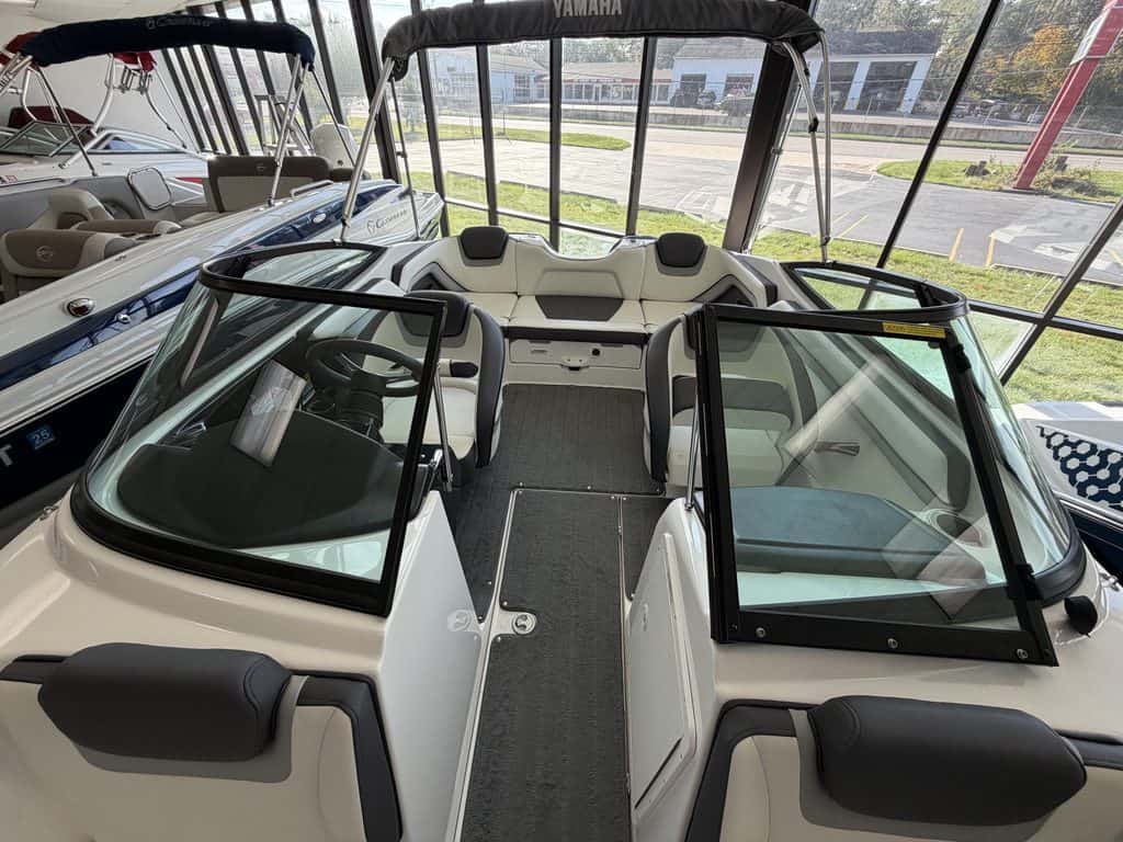 Yamaha Jet SX192 boat interior with steering and seating area.