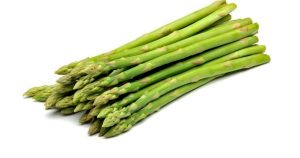 Fresh green asparagus spears for healthy eating and cooking.