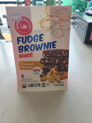 Healthy Roots Fudge Brownie Minis with peanut butter flavor.