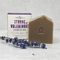 Strong and Voluminous Shampoo Bar with lavender and peppermint scent.