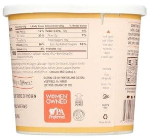 Healthy Roots organic vanilla bean skyr with nutritional info on container.