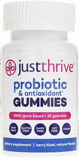 Probiotic gummies with berry flavor for gut health and immune support.