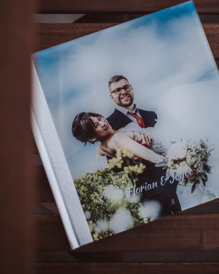 Fotobuch mit Front aus Acrylglas