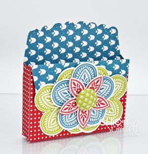 Scallop Envelope Treat Holder