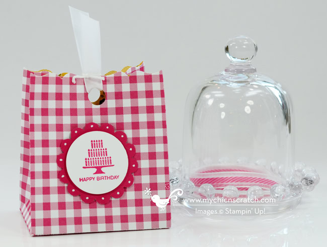 Gingham-Garden-Fancy-Favor-Box