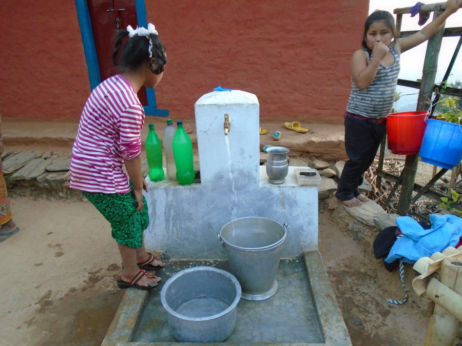 Nuna’s young daughters no longer need to make a difficult journey to collect water for the home
?