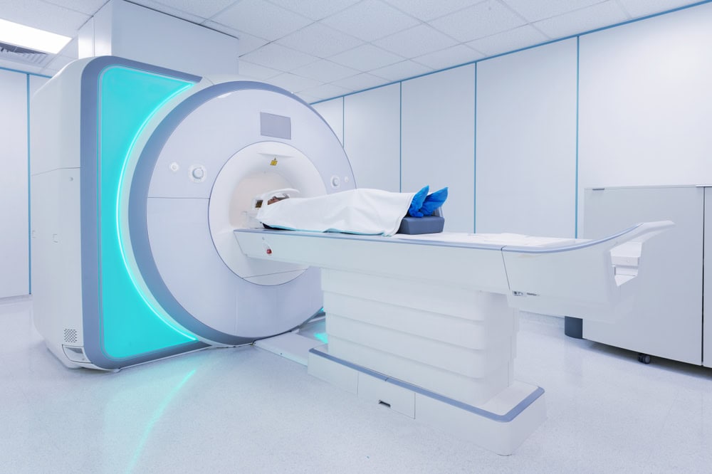 Erfahren Sie mehr über das moderne MRT Bild: Ein MRT-Gerät in einer Klinik