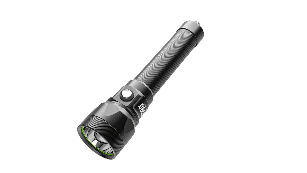 Lampe sous-marine puissante, idéale pour explorer les profondeurs marines en toute sécurité.