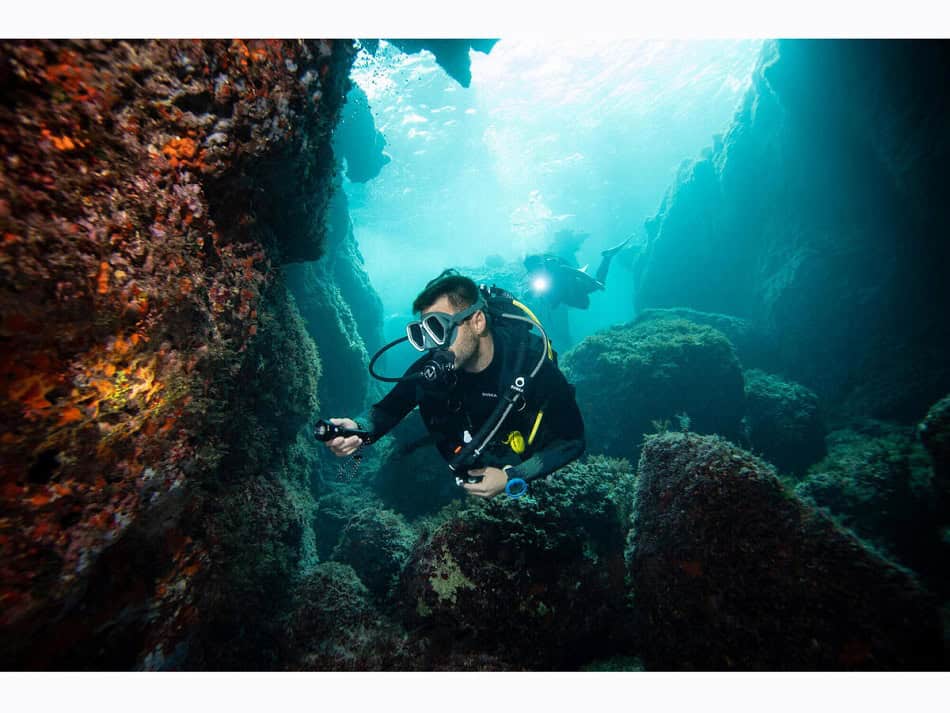 Combinaison Neoprene De Plongee Bouteille Scd 900 Homme 5 Mm Noir Kaki54656(1)