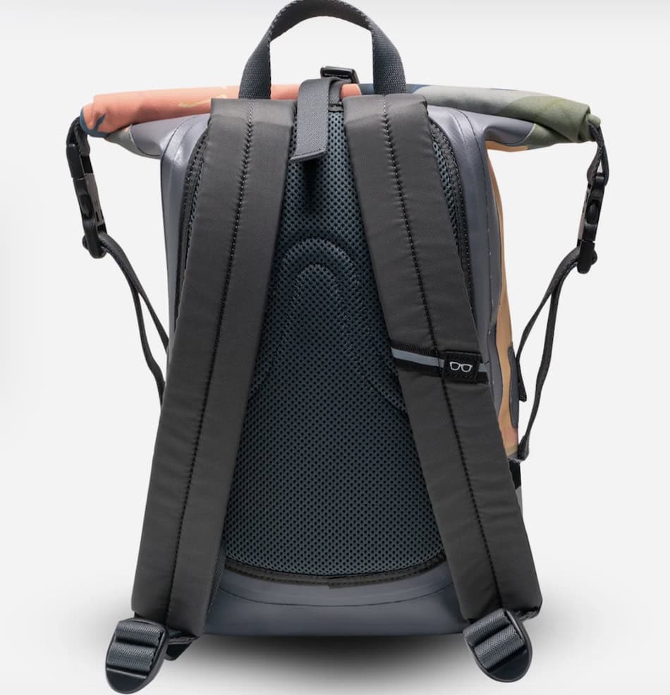 Sac à dos étanche idéal pour transporter votre équipement de plongée en toute sécurité.