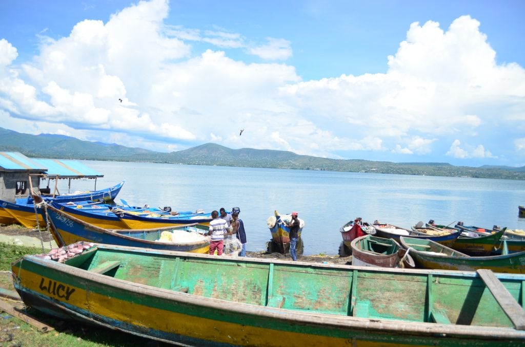 Fishing boats on Kiwa Island