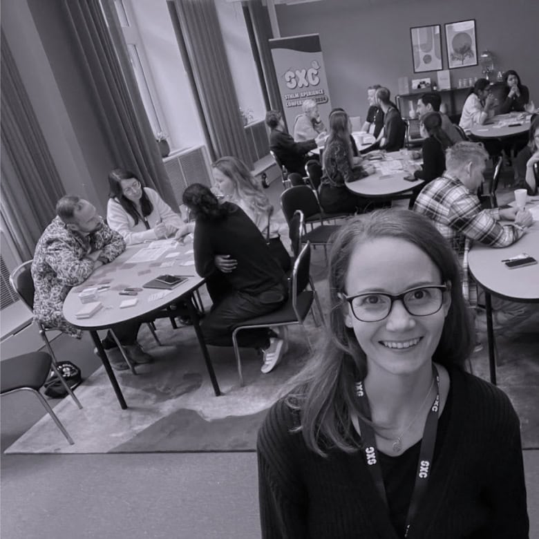 Stefanie gibt einen Workshop zum Thema Nachhaltigkeit bei der SXC Stockholm