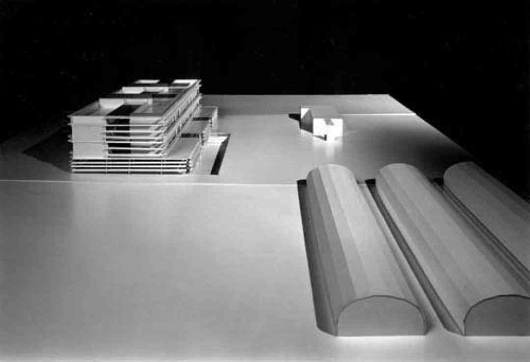 <p>© RUNSER / PRANTL architekten, Berufsschule für Gärtner und Floristen, 1220 Wien, Österreich, Wettbewerb, 1999, Schule, Fotograf Pez Hejduk</p>
