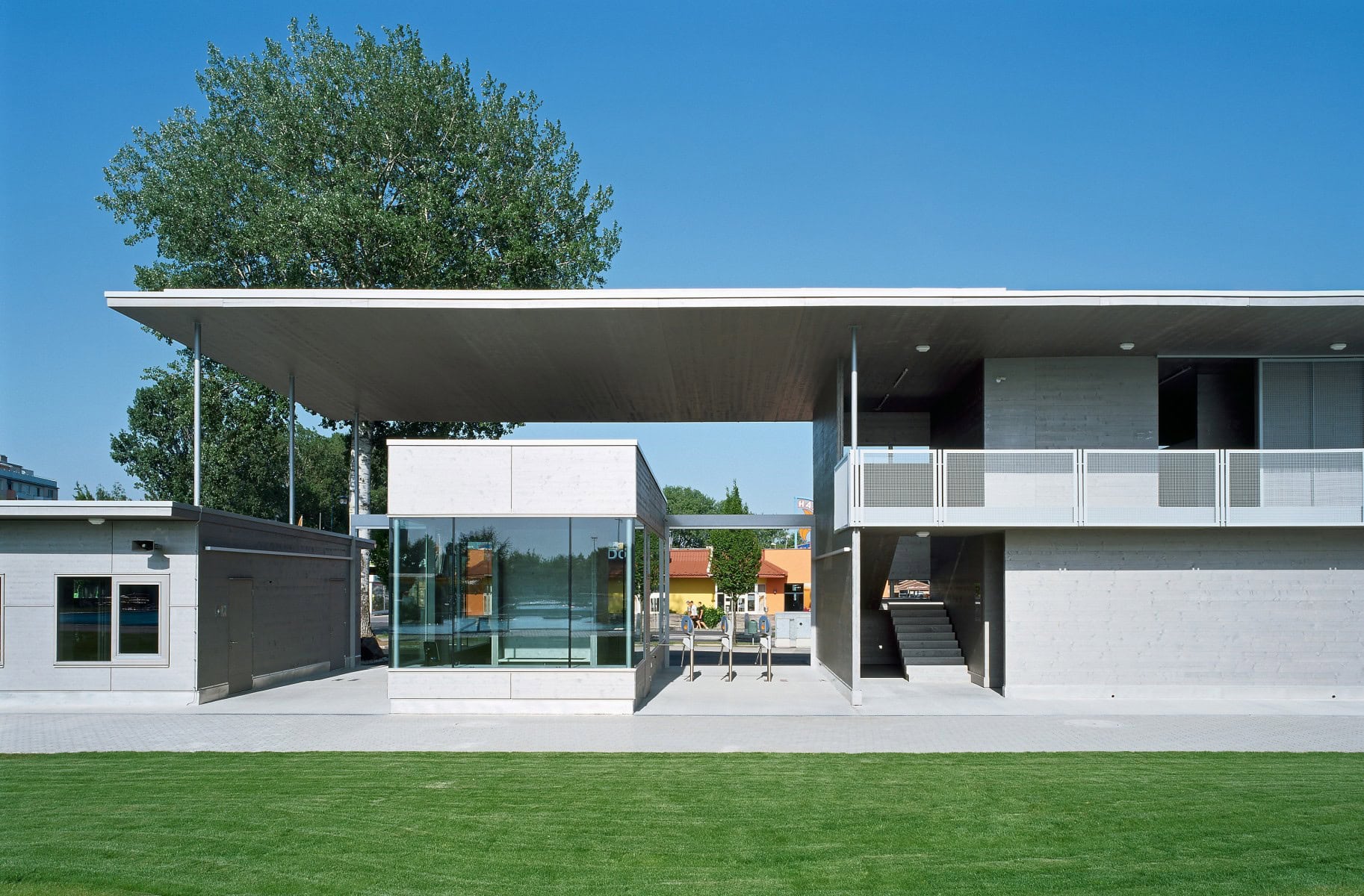 © RUNSER / PRANTL architekten, Weinlandbad, 2130 Mistelbach, Niederösterreich, Österreich, 2009, Freibad, Fotograf Rupert Steiner