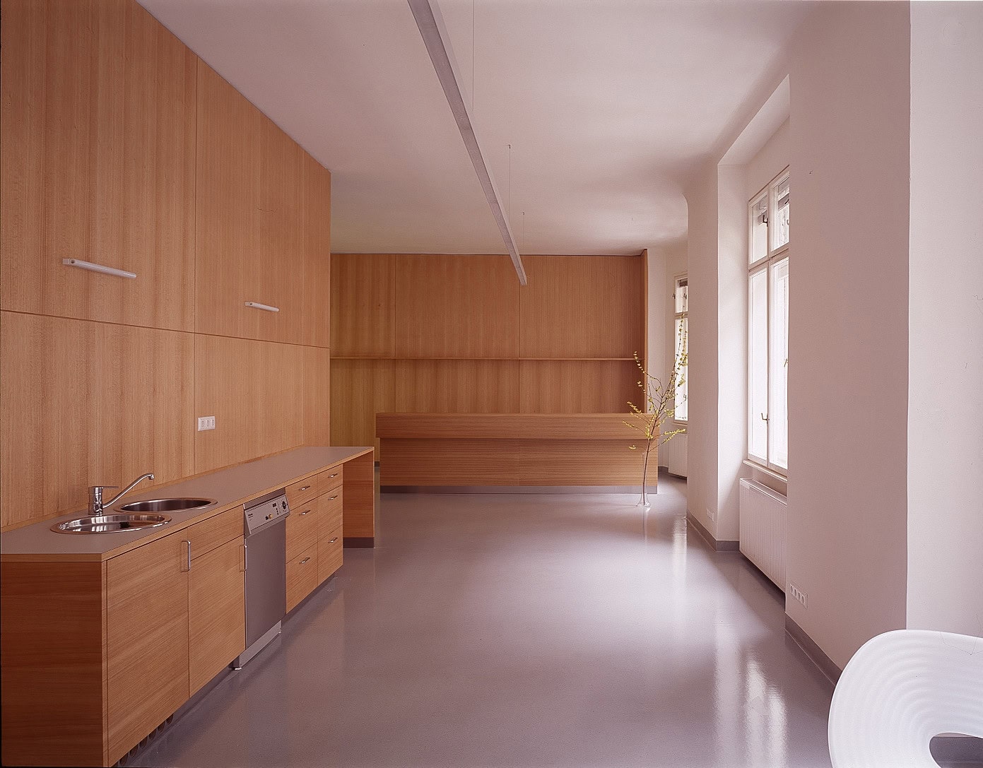 <p>© RUNSER / PRANTL architekten, Wellcon GmbH - Zentrum für Prävention und Arbeitsmedizin, 1030 Wien, Österreich, 2003, Ordination, Fotograf Margherita Spiluttini</p>