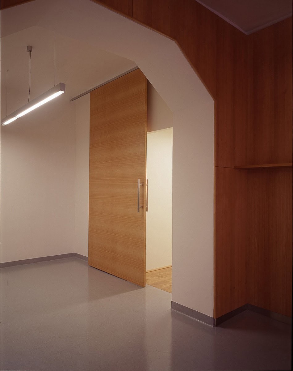 <p>© RUNSER / PRANTL architekten, Wellcon GmbH - Zentrum für Prävention und Arbeitsmedizin, 1030 Wien, Österreich, 2003, Ordination, Fotograf Margherita Spiluttini</p>