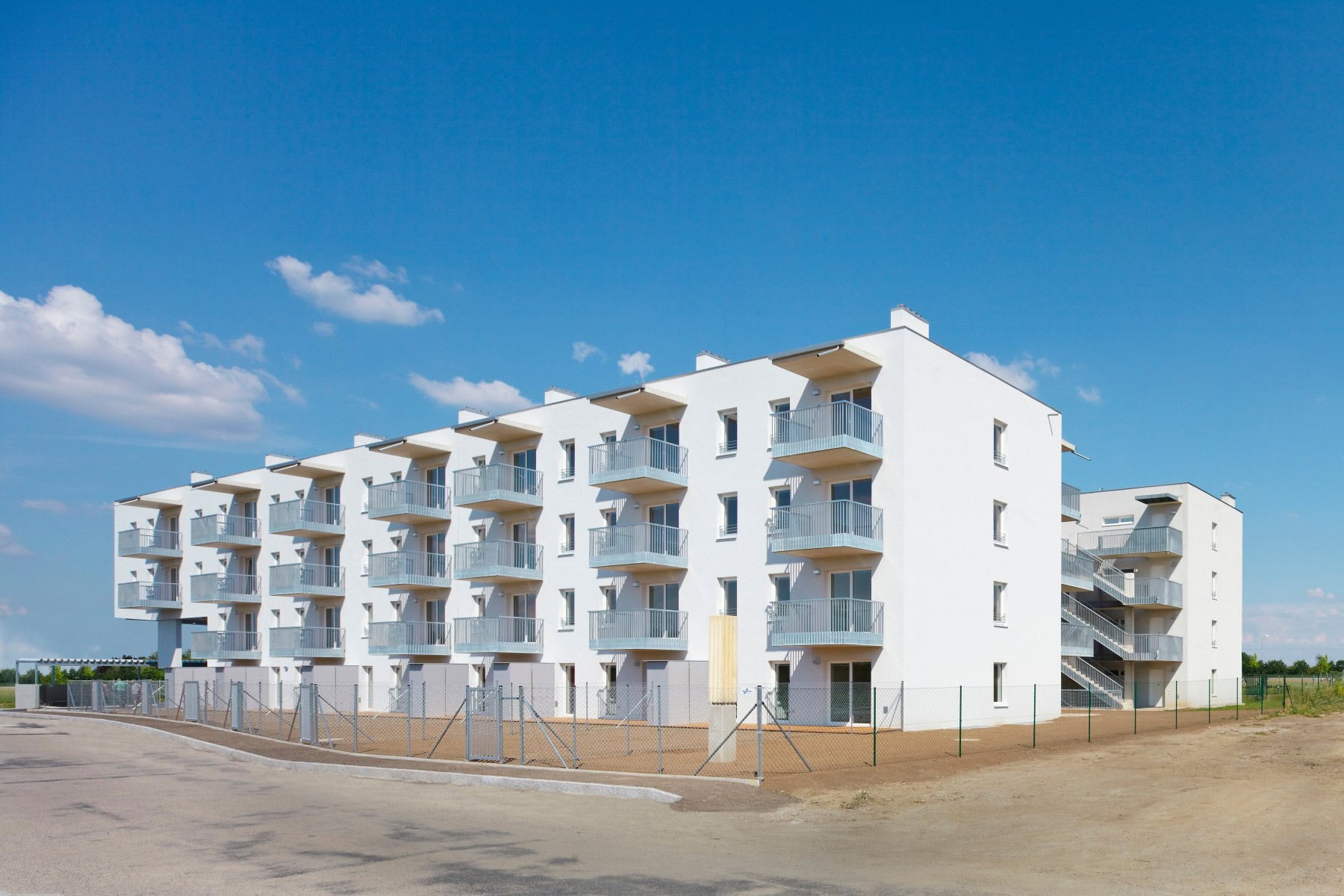 © RUNSER / PRANTL architekten, Niedrigstenergie Wohnhausanlage, 2700 Wiener Neustadt, Niederösterreich, Österreich, 2011, Niedrigstenergie Wohnhausanlage, Fotograf Rupert Steiner