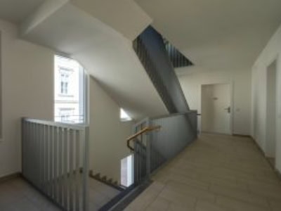 © RUNSER / PRANTL architekten, Niedrigstenergie Wohnhausanlage St.Pölten, 3100 St.Pölten, Linzer Strasse, Niederösterreich, Österreich, 2020, Niedrigstenergie Wohnhausanlage, Fotograf Rupert Steiner <p>