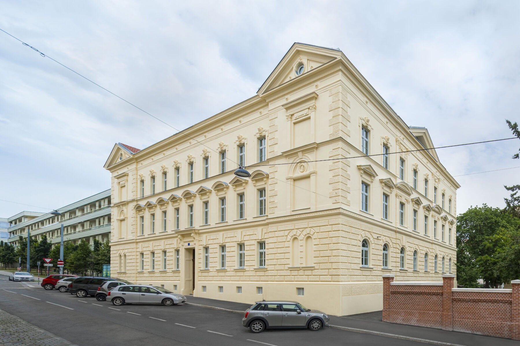 © RUNSER / PRANTL architekten, Pav4, Wohnhaus, Primärversorgungseinheit, Goldschlagstrasse 59A, 1150 Wien, Österreich, 2023, Wohnhaus, Primärversorgungseinheit, Revitalisierung, Denkmalschutz, Fotograf Rupert Steiner