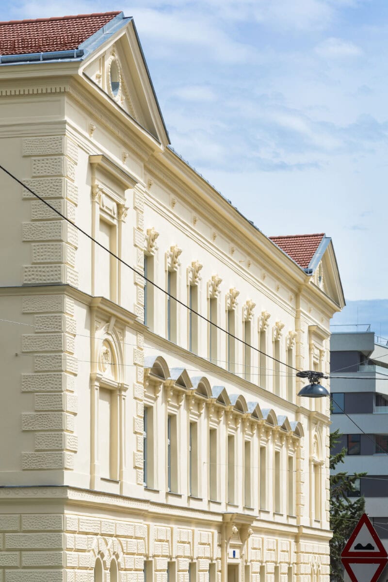 © RUNSER / PRANTL architekten, Pav4, Wohnhaus, Primärversorgungseinheit, Goldschlagstrasse 59A, 1150 Wien, Österreich, 2023, Wohnhaus, Primärversorgungseinheit, Revitalisierung, Denkmalschutz, Fotograf Rupert Steiner