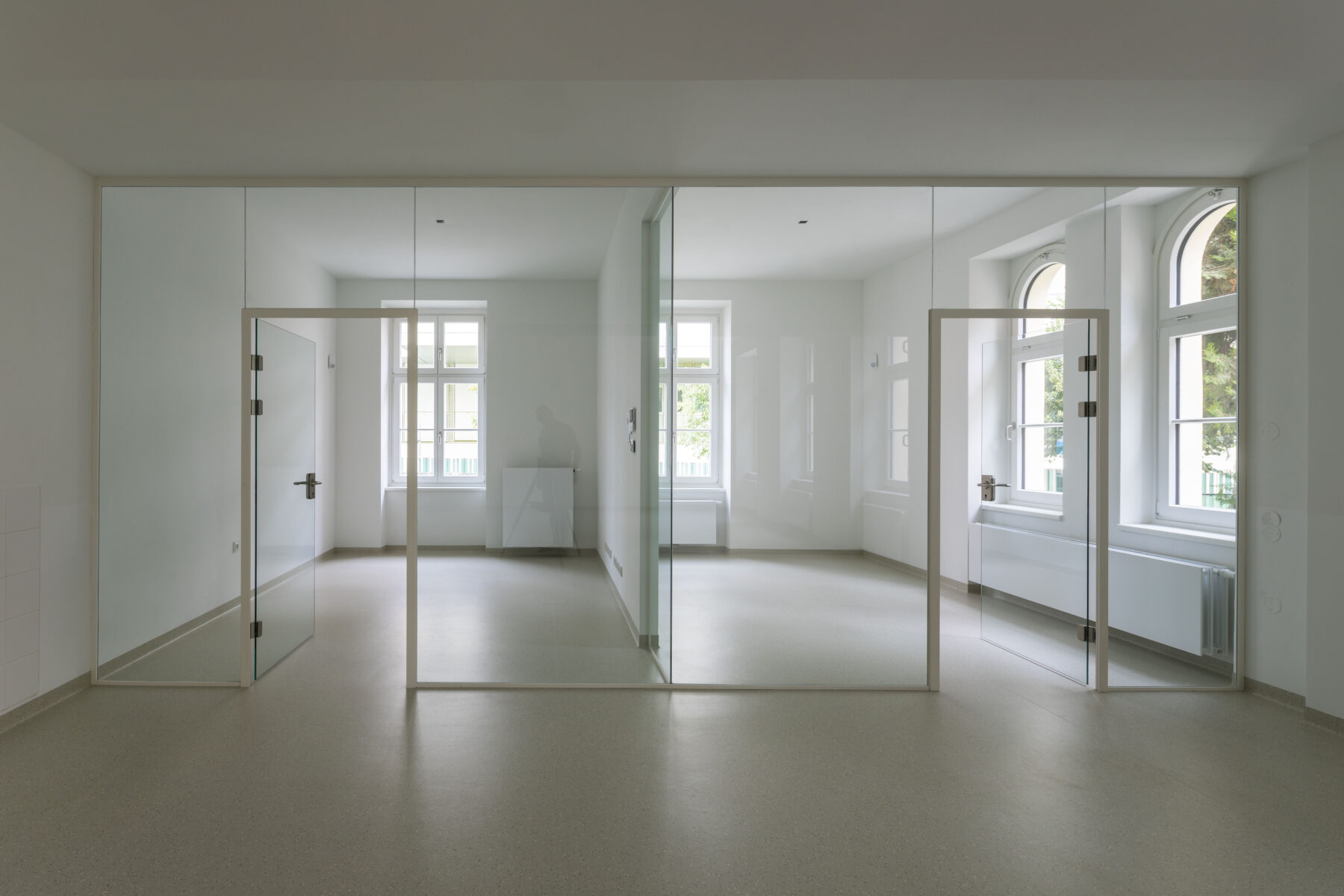 © RUNSER / PRANTL architekten, Pav4, Wohnhaus, Primärversorgungseinheit, Goldschlagstrasse 59A, 1150 Wien, Österreich, 2023, Wohnhaus, Primärversorgungseinheit, Revitalisierung, Denkmalschutz, Fotograf Rupert Steiner