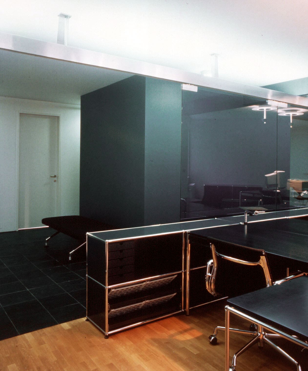 <p>© RUNSER / PRANTL architekten, Rechtsanwaltskanzlei, 3040 Neulengbach, Niederösterreich, Österreich, 1996, Rechtsanwaltskanzlei, Büro, Fotograf Margherita Spiluttini</p>