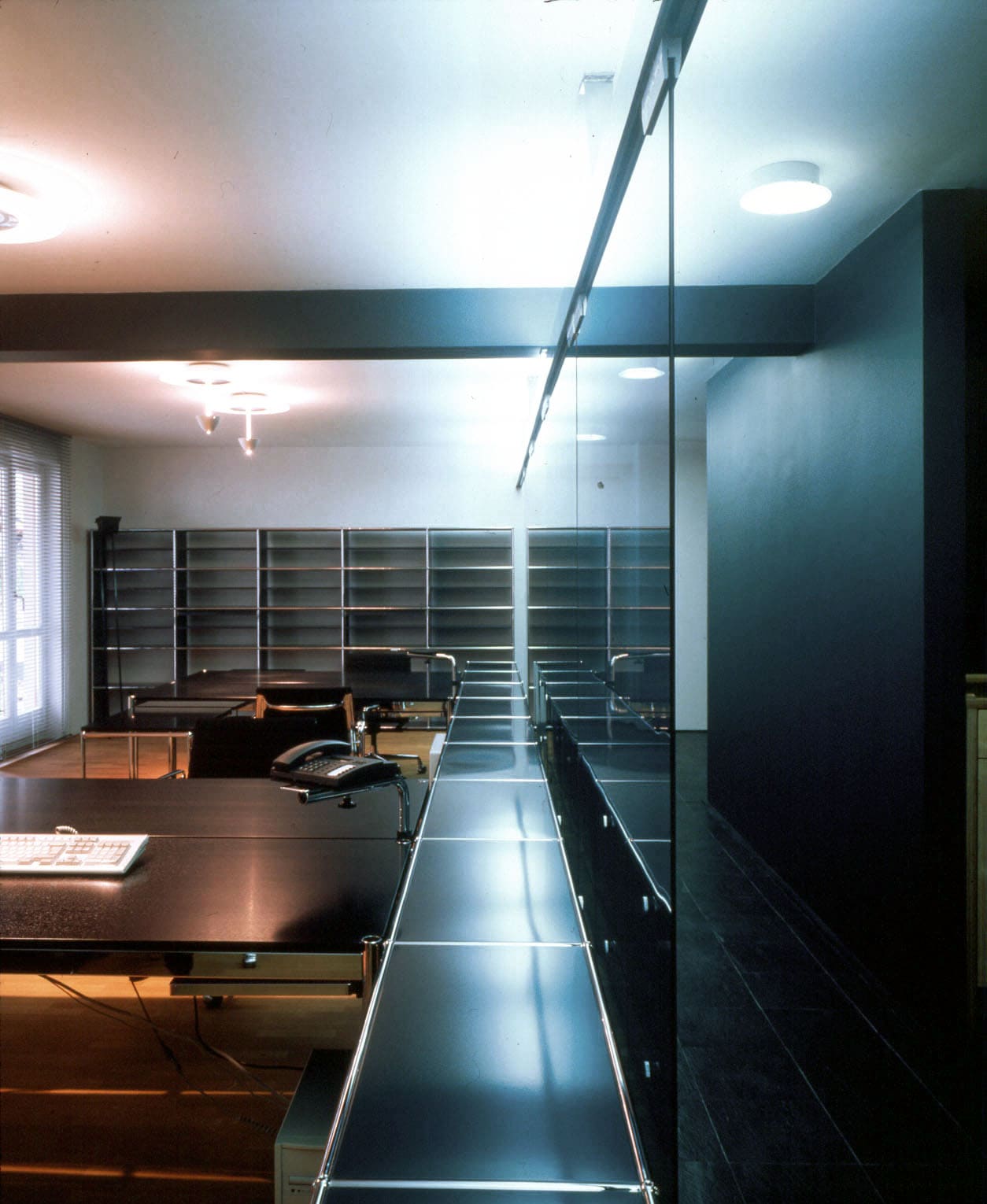 <p>© RUNSER / PRANTL architekten, Rechtsanwaltskanzlei, 3040 Neulengbach, Niederösterreich, Österreich, 1996, Rechtsanwaltskanzlei, Büro, Fotograf Margherita Spiluttini</p>