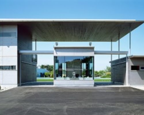 <p>© RUNSER / PRANTL architekten, Weinlandbad, 2130 Mistelbach, Niederösterreich, Österreich, 2009, Freibad, Fotograf Rupert Steiner</p>