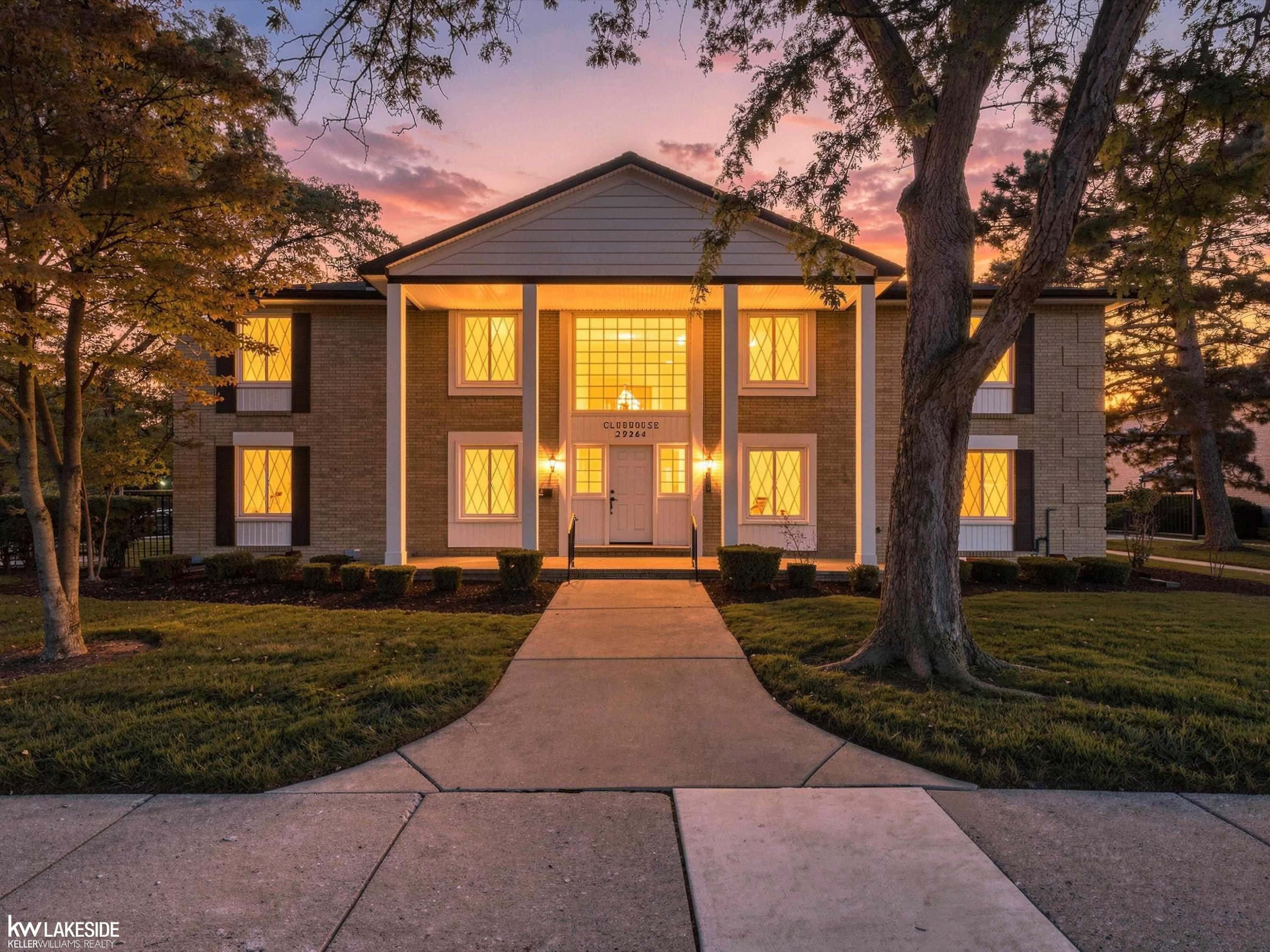 Property photo for 29313 Hayes Road, 35, Warren, MI 48088