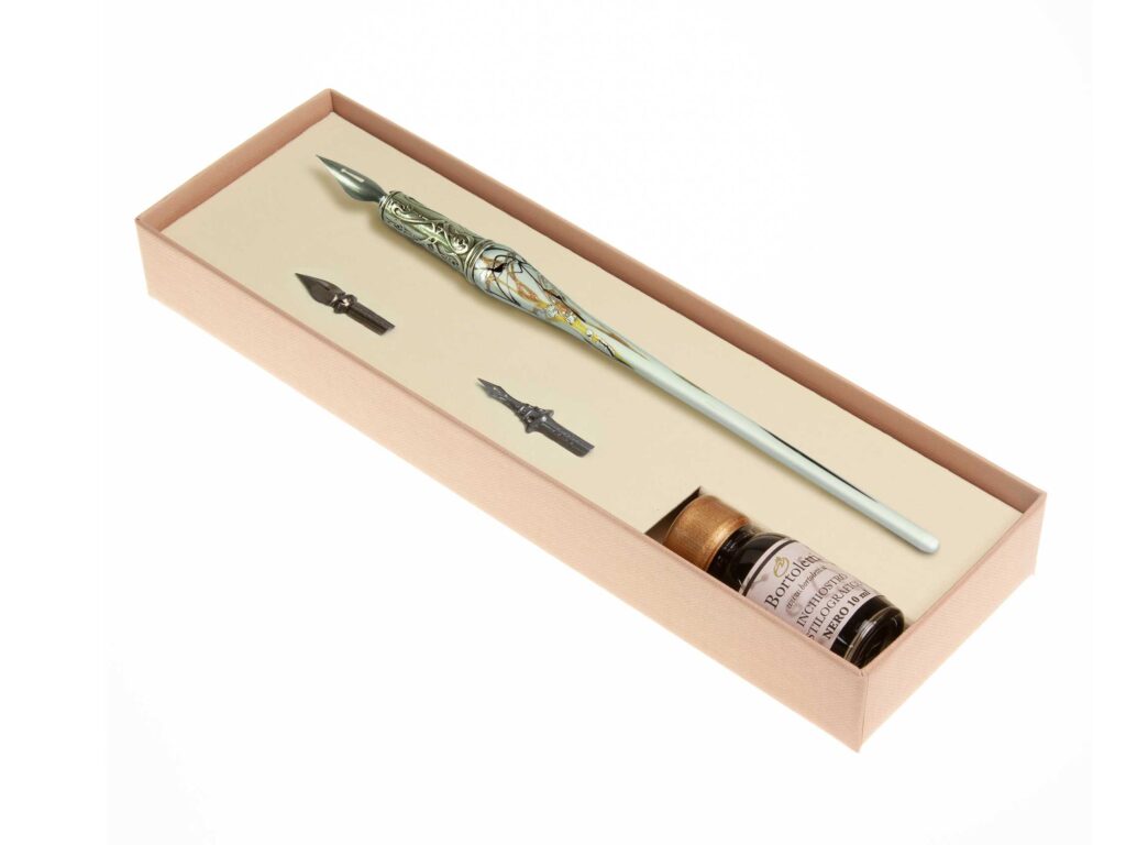 Juego de caligrafía con portaplumas en cristal de Murano y plata marfil