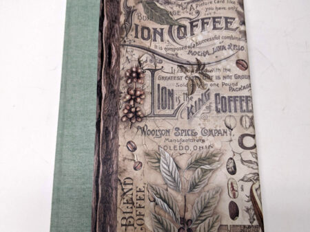 Vista de la portada con motivo de café combinado con tela verde