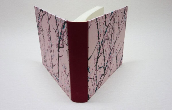 Álbum Naikare con papel Chiyogami (Sakura)