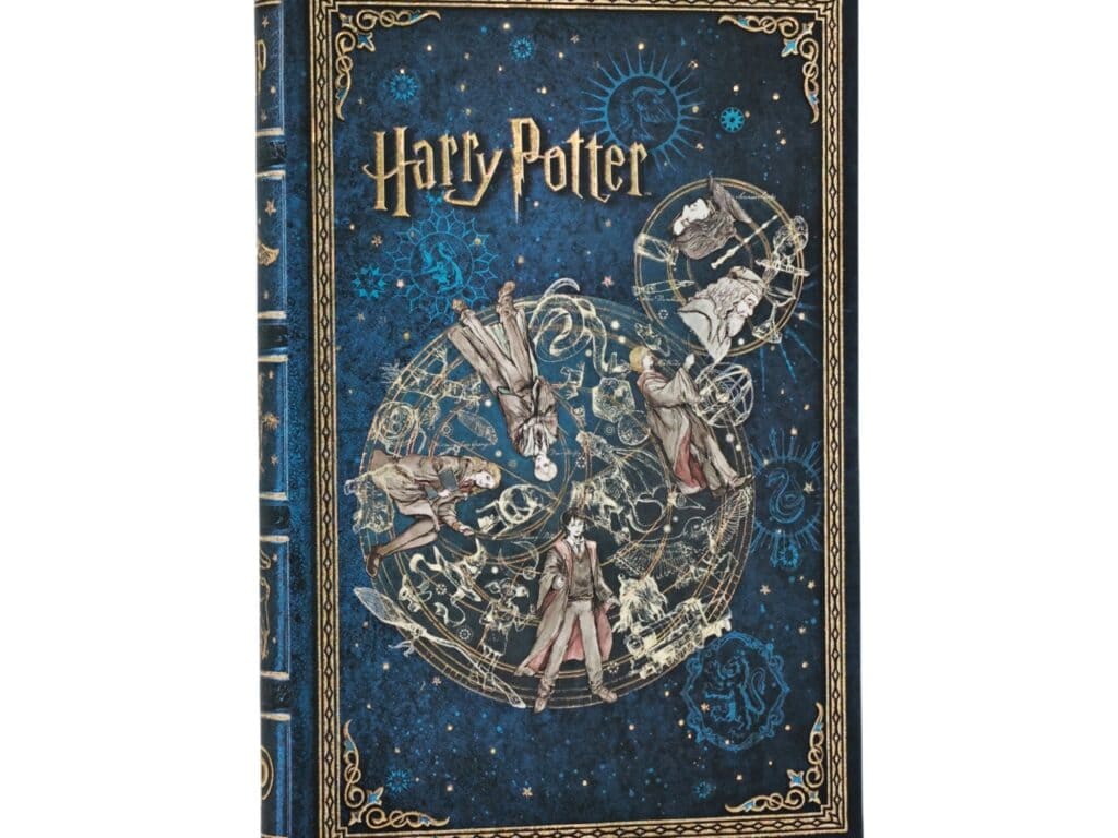 Leyendas de Howarts frente Ultra Libreta Paperblanks "Leyendas de Hogwarts"