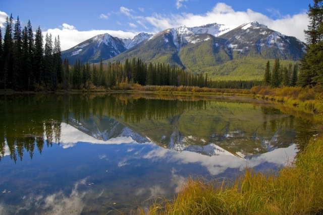 Banff-National-Park.jpg