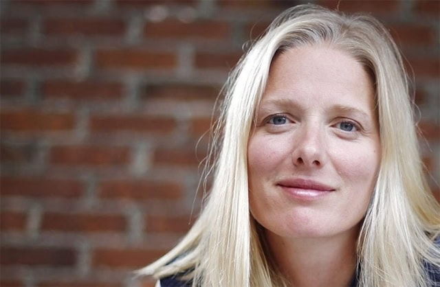 Catherine-McKenna-Minister-Environment-Climate-Change-DeSmog-Canada.jpg